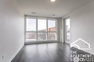 Main picture of 1325 N Wells Apartments