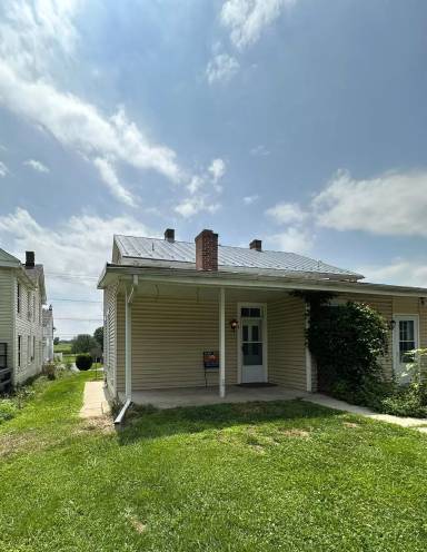 Main picture of 3977 Littlestown Pike