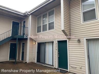 Main picture of 6730 Quail Hollow Ct