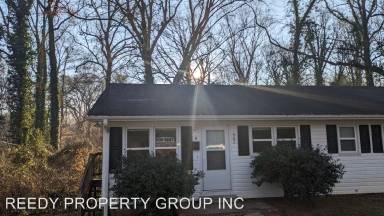 Main picture of 407 Yardley Ct