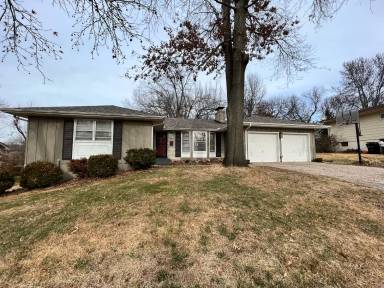 Main picture of 315 Hillcrest Dr