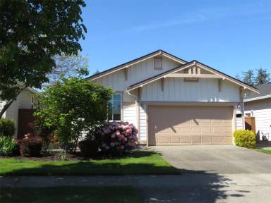 Main picture of 8214 Vashon Dr NE