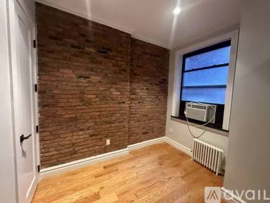 Main picture of 330 E 35th St