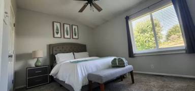 Main picture of 7818 Howell St