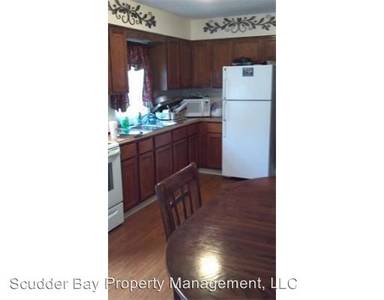 Main picture of 21 Rodney St