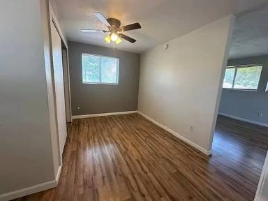 Main picture of 143 W 22nd St