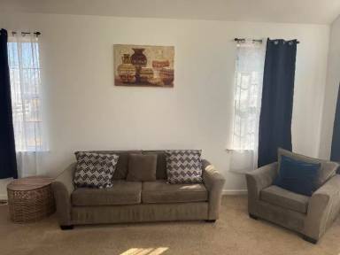 Main picture of 103 Trupenny Turn