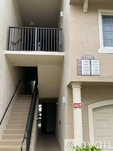 Main picture of 1100 Crestwood Ct S