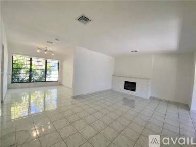 Main picture of 1101 Bay Dr