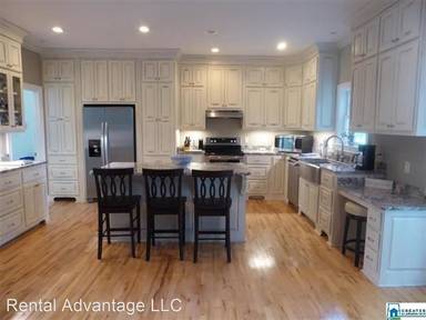 Main picture of 1728 Murray Hill Rd