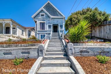 Main picture of 2200 E 21st St