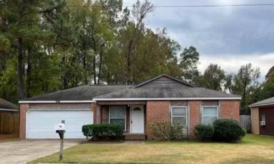 Main picture of 1920 Twin Pine Dr