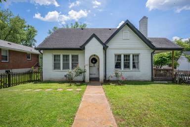 Main picture of 4117 Utah Ave