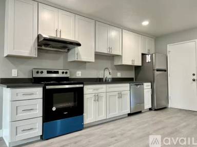 Main picture of 664 Grand Fir Ave