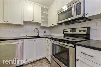 Main picture of 17 Cass St