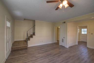 Main picture of 3632 Carrington Rd