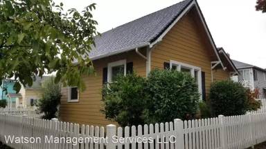 Main picture of 605 2nd Ave SE