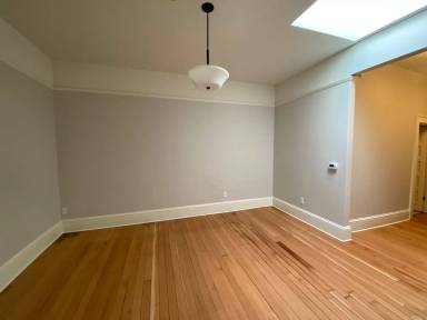 Main picture of 524 E Main St