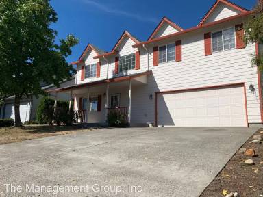 Main picture of 16302 NE 13th St
