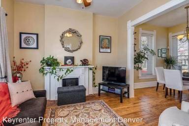 Main picture of 3560 Tejon St