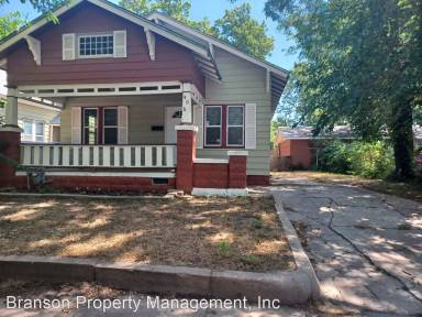 Main picture of 406 N Erie St