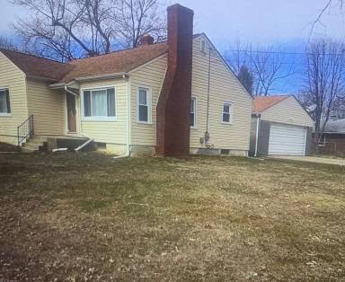 Main picture of 1125 Georgia Ave