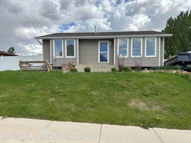 Main picture of 1686 Sagewood Rd