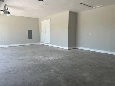 Main picture of 3781 W Freeman St