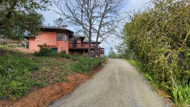 Main picture of 6180 Stoetz Ln