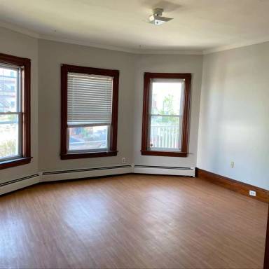 Main picture of 468 Rimmon St