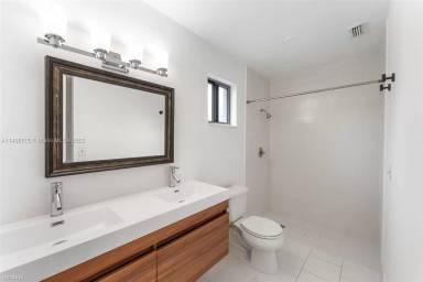 Main picture of 13621 SW 287th Ln