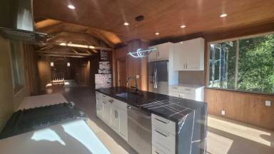 Main picture of 2663-2665 Shasta Rd