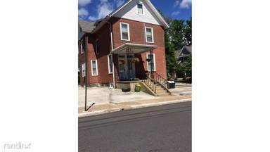 Main picture of 300 Cottman St