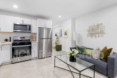 Main picture of 112 Adams St