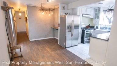 Main picture of 11408 Laurel Canyon Blvd