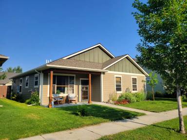 Main picture of 339 Christopher Way