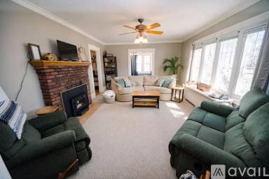 Main picture of 428 S Birdsey St