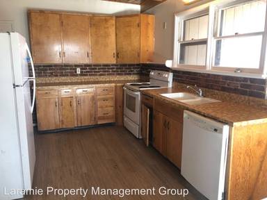 Main picture of 4631 Oriole Ln