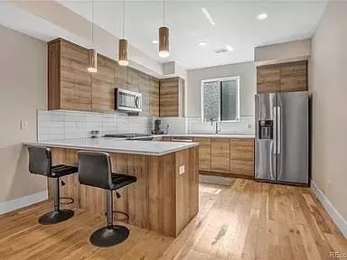 Main picture of 826 Irving St