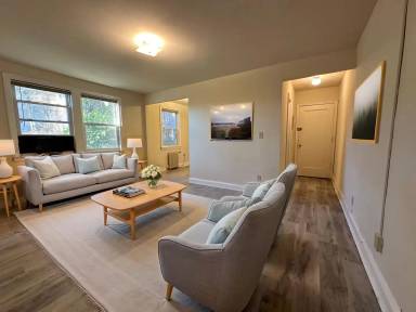 Main picture of 4585 MacArthur Blvd NW