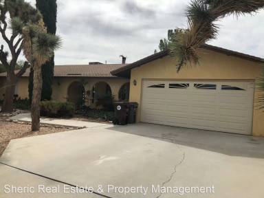 Main picture of 58013 Ivanhoe Dr