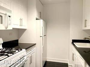 Main picture of 888 8th Avenue Apartments