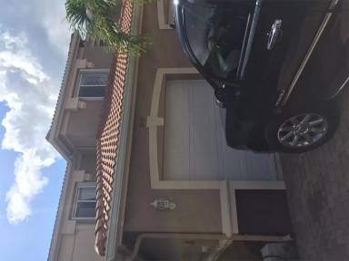 Main picture of 9839 Roundstone Cir