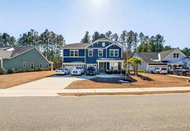 Main picture of 215 Quimby Hill Dr