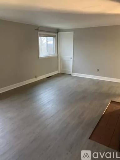 Main picture of 253 W Water St