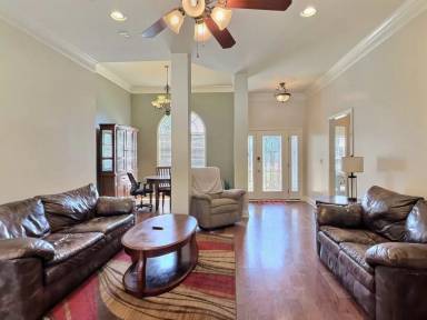 Main picture of 7443 Moonlight Dr
