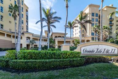 Main picture of Grande Isle Towers