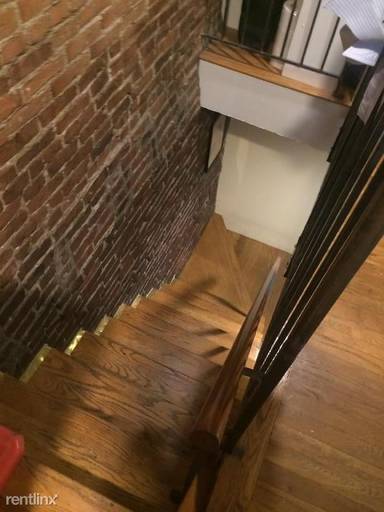 Main picture of 103 Appleton St