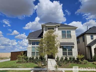 Main picture of 2600 Holland Ct
