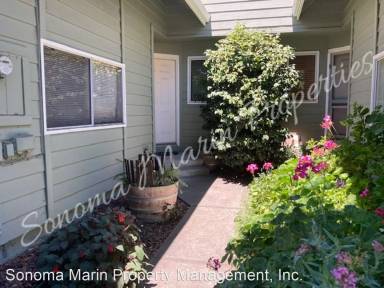 Main picture of 2 Meadowbrook Ct